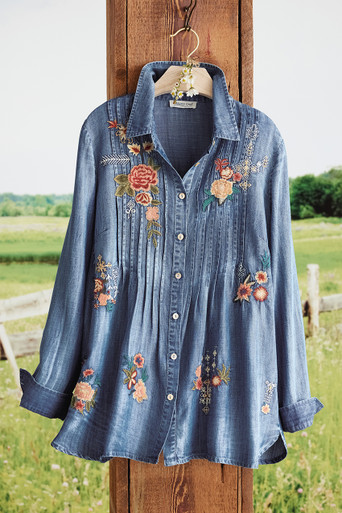 Las Rosas Pintucked TENCEL™ Top