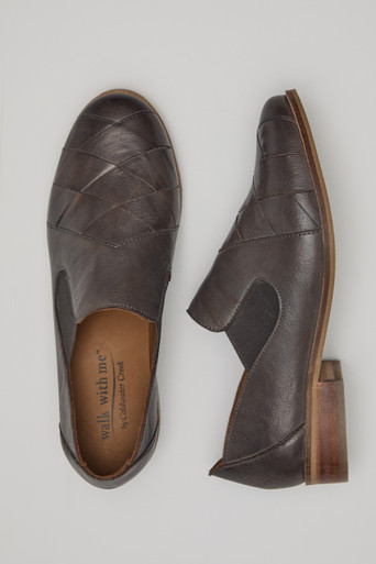 Toubkal Leather Flats by Walk With Me™